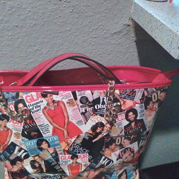 Purse - Picture 2 of 3